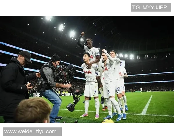 热刺戴尔点球致敬好友凯恩分享技巧与友情的故事