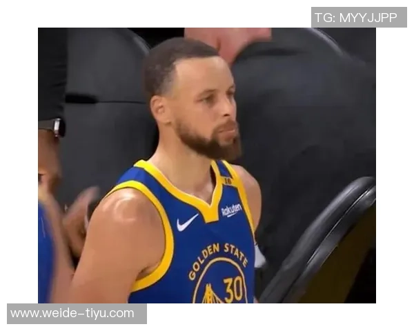 库里谈比赛关键时刻:短暂崩盘可能毁掉整场表现 库里谈比赛关键时刻:短暂崩盘可能毁掉整场表现